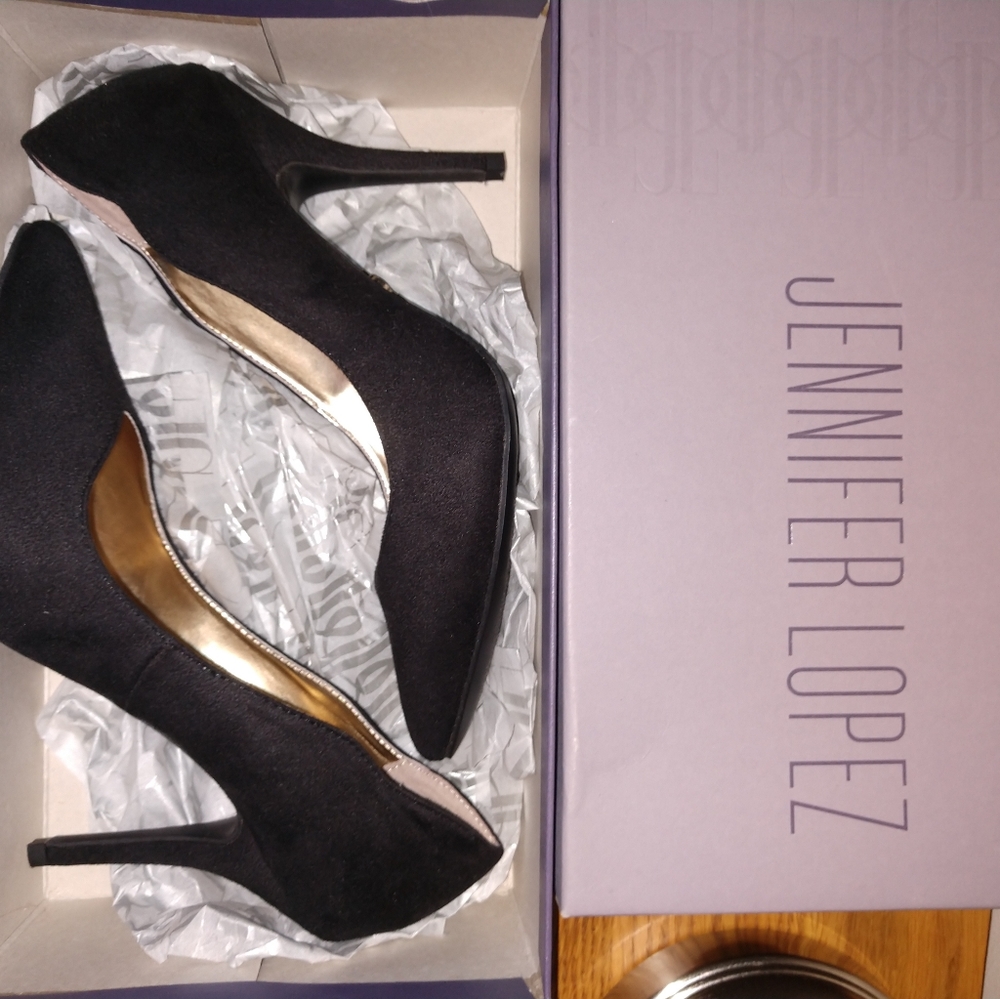 Jennifer Lopez Fuego black